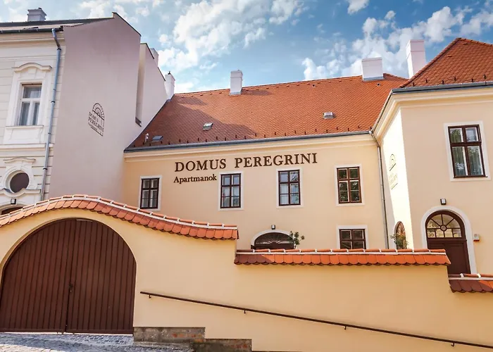 Domus Peregrini Apartmanok